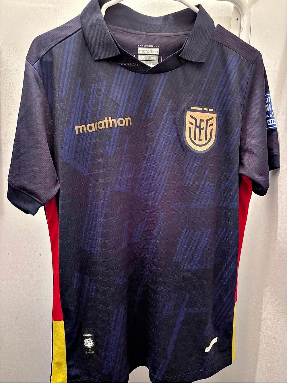 Ecuador 2026 Away Jersey Soccer Jersey Blue & Black Size Small Like New
